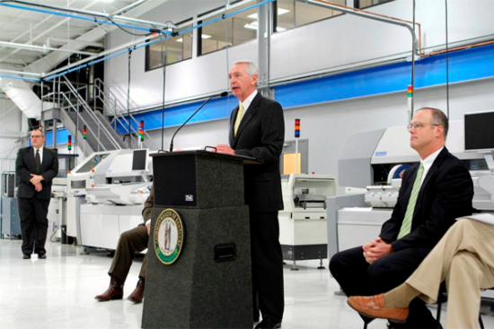 Kentucky Governor Steve Beshear Visits SMC Manufacturing Services Facility Kentucky Governor Steve Beshear Visits SMC Manufacturing Services Facility